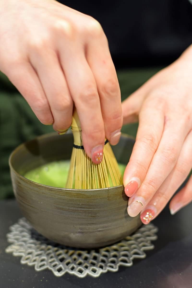Golden Bamboo Matcha Green Tea Whisk Chasen, Matcha Stirrer Traditional Japanese Tea Whisk for Making Matcha Powder